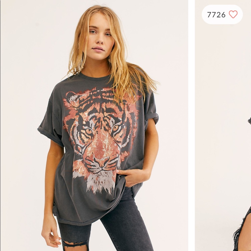 Wrangler oversized tiger tee